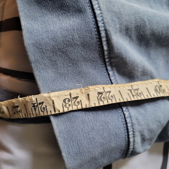 WILLIAM RAST TOP - Picture 9 of 9